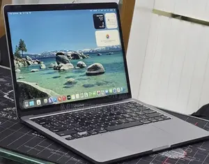 New Laptop Apple MacBook Pro 2022 M2 16GB Apple M2 SSD 512GB