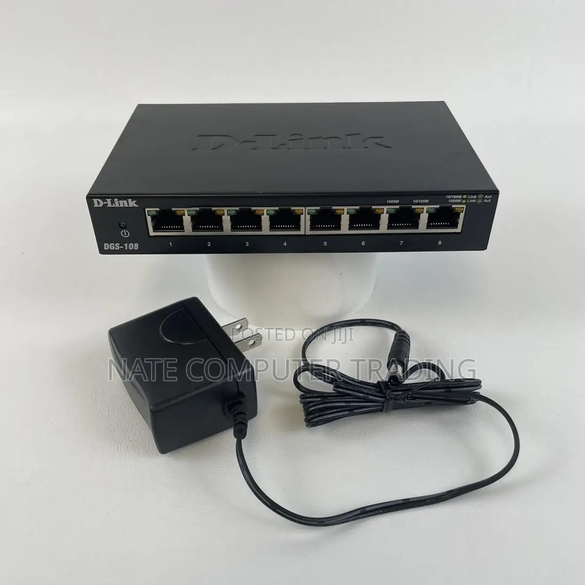 D-Link 8 Port Ethernet Switch | 10/100Mbps | Brand New Sealed