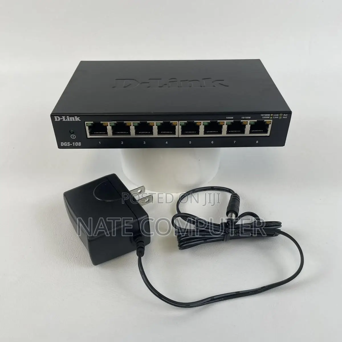 D-Link 8 Port Ethernet Switch | 10/100Mbps | Brand New Sealed