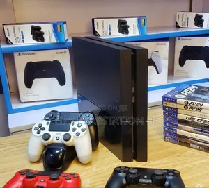 PlayStation 4 Standard Model Sonypsfour