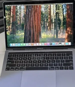 New Laptop Apple MacBook Pro 2019 16GB Intel Core i5 SSD 512GB