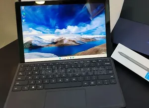 New Laptop Microsoft Surface 16GB Intel Core i7 SSD 512GB