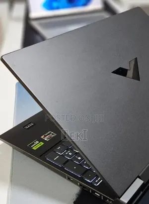 New Laptop HP Victus 16 16GB AMD Ryzen 7 SSD 512GB