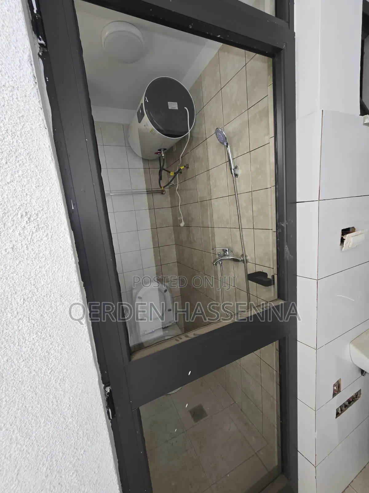 Furnished 3bdrm Apartment in ቀርደን ሀሰና ፕሮፐርቲስ, Nifas Silk-Lafto for sale