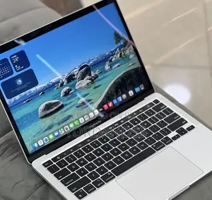 New Laptop Apple MacBook Pro 2022 M2 8GB Apple M2 SSD 512GB