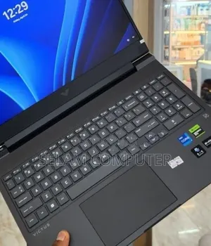 New Laptop HP Victus 16 16GB Intel Core i7 SSD 512GB