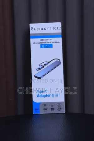 8 in 1 Adapter for Creators and Photo Studios