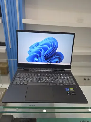 New Laptop HP Victus 16 16GB Intel Core i7 SSD 1T
