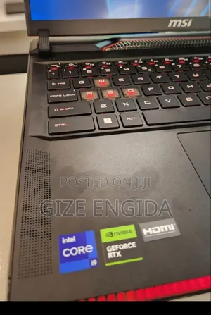 New Laptop MSI Raider GE68HX 13VI-202US 16GB Intel Core i9 SSD 1T