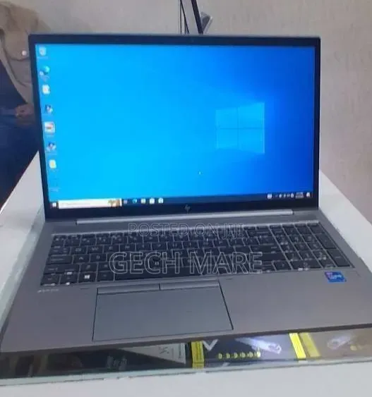 New Laptop HP 650 G6 8GB Intel Core i5 SSD 256GB
