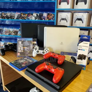 PS4 Slim – 5 Games Included
‎