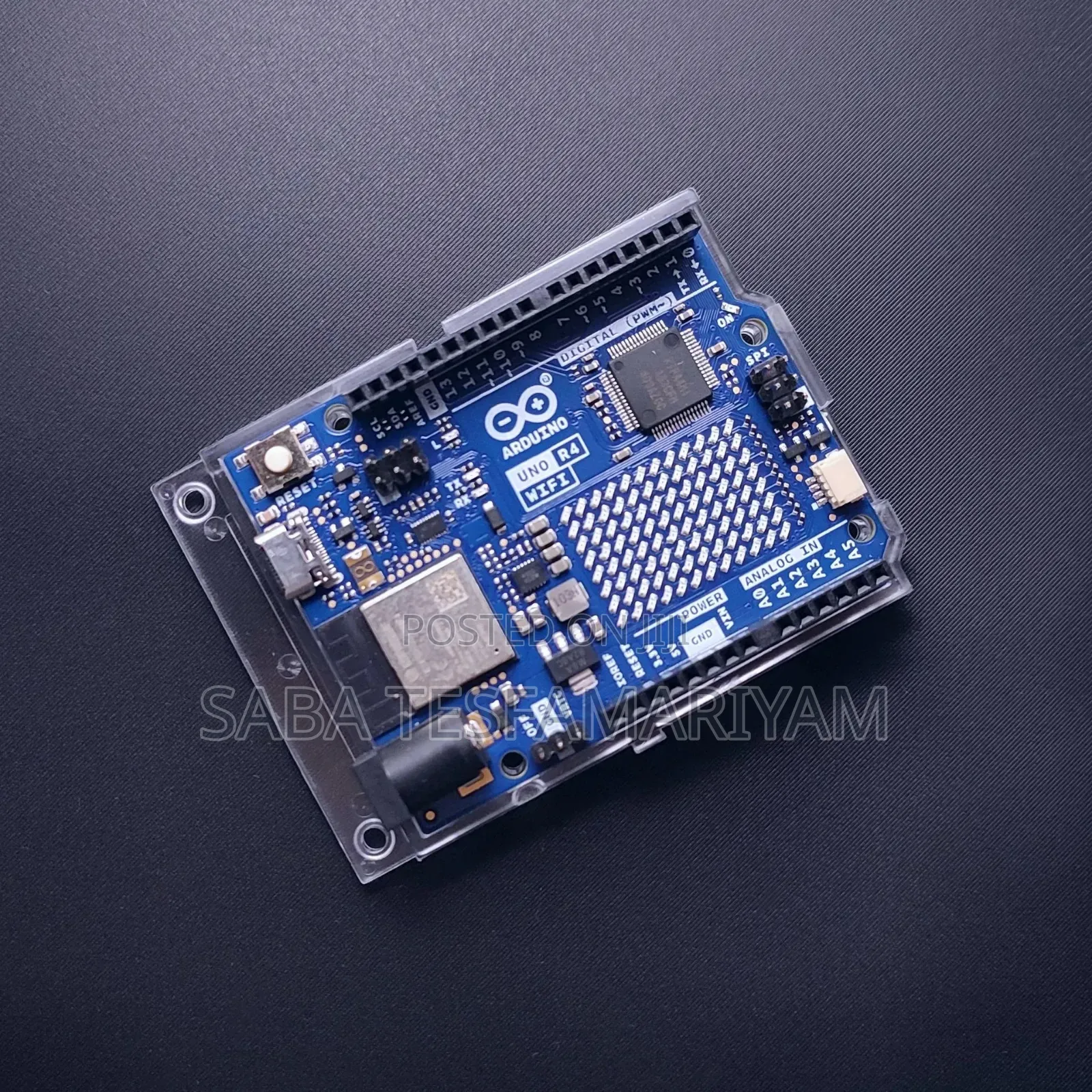 Ardiuno UNO R4 Wifi
