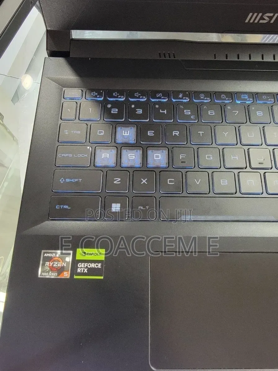 New Laptop MSI 16GB AMD Ryzen 5 SSD 512GB