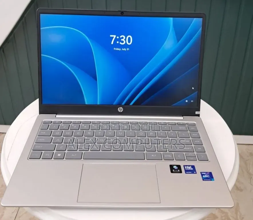 New Laptop HP Pavilion 15 16GB Intel Core Ultra 7 SSD 1T