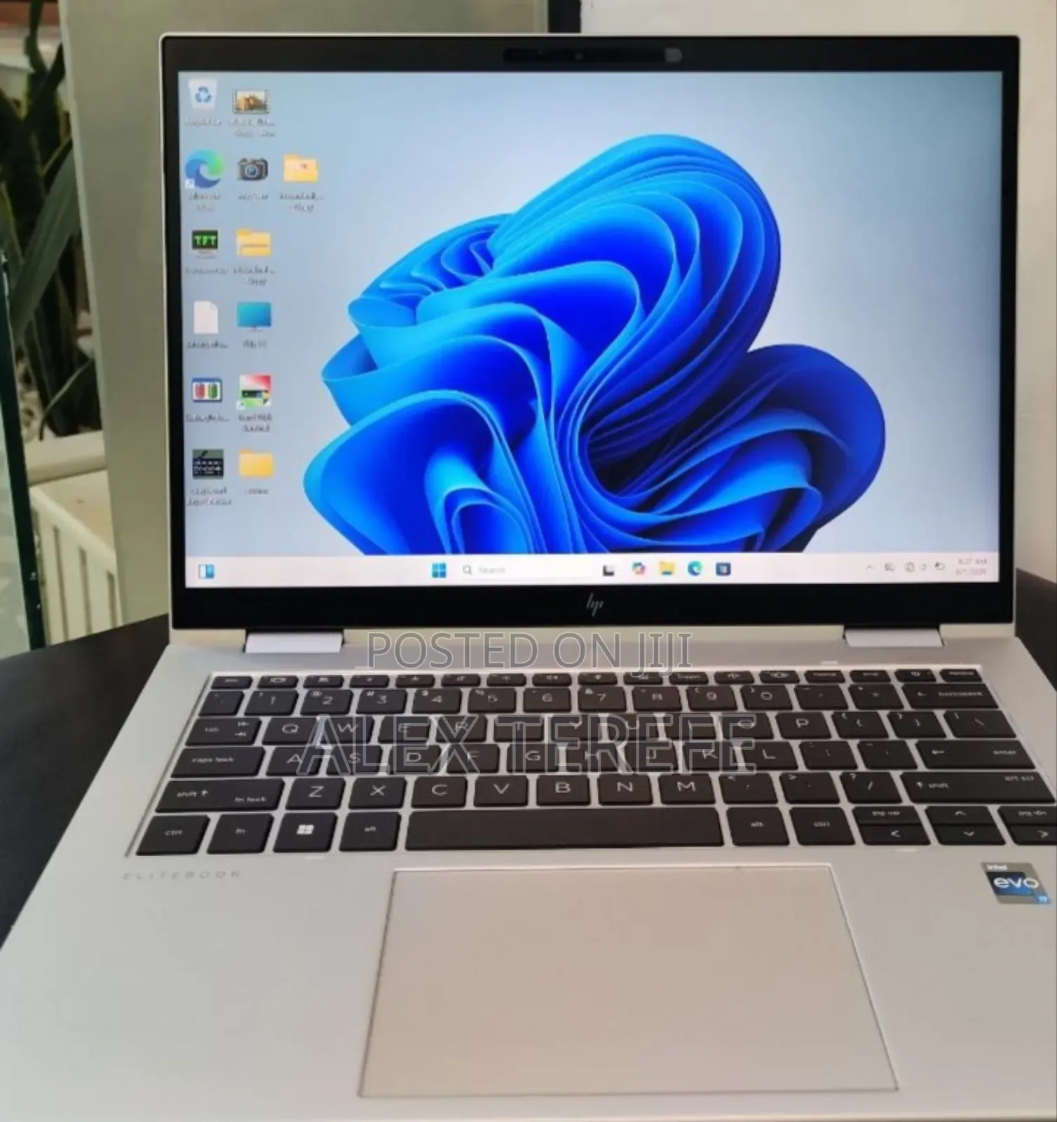 New Laptop HP EliteBook x360 1040 G10 32GB Intel Core i7 SSD 512GB