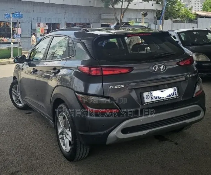 Hyundai Kona 2022 Gray