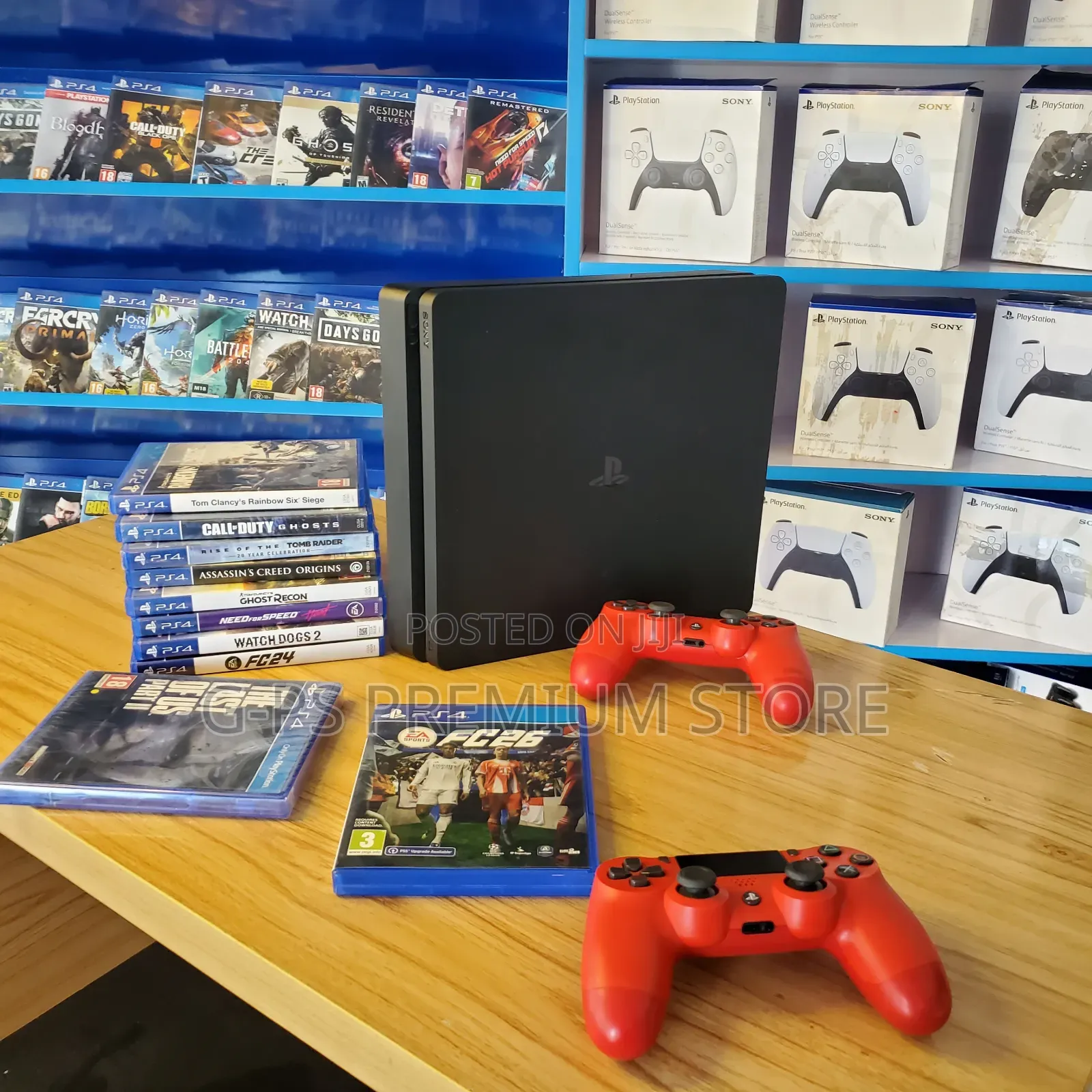 PS4 Slim – 5 Games + Original Controllers