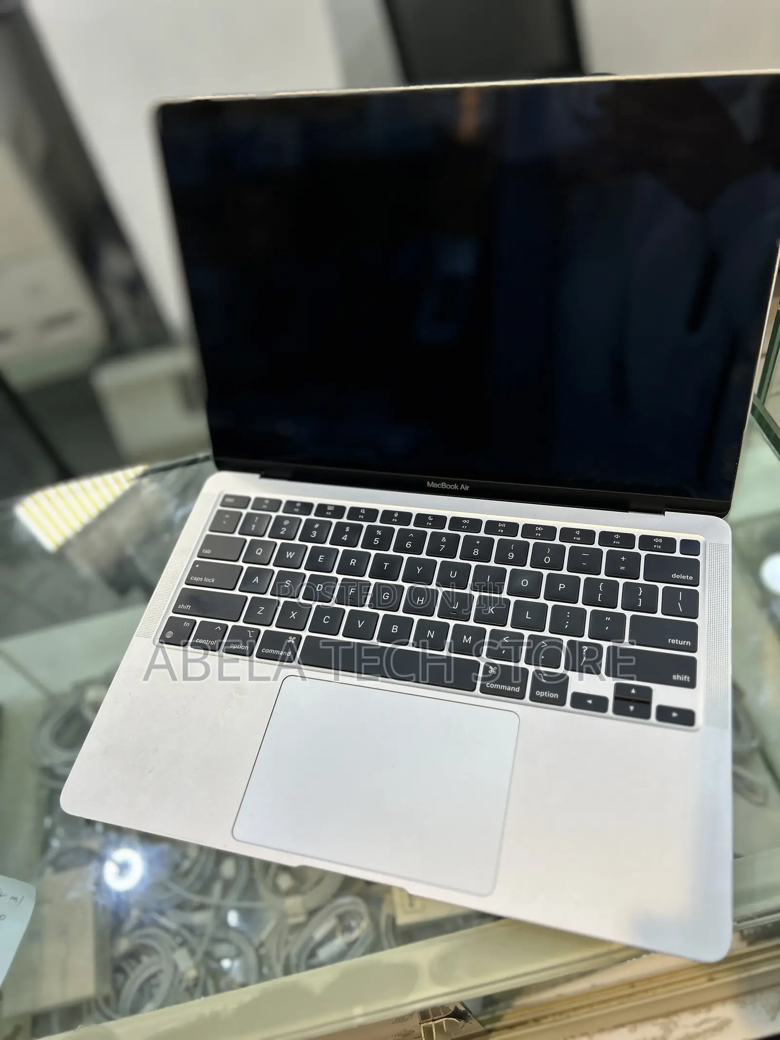 Laptop Apple MacBook Air 2020 M1 16GB Apple M1 Max eMMC 1T