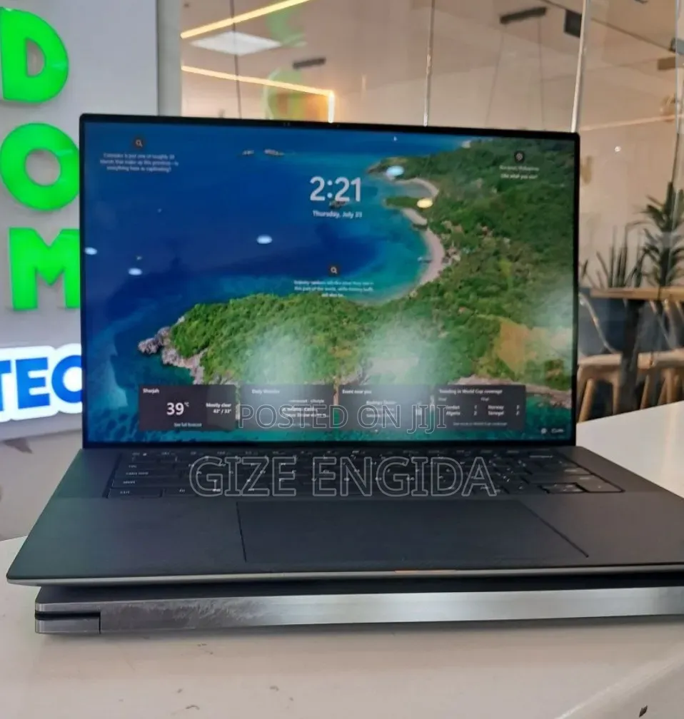 New Laptop Dell Precision 5560 16GB Intel Core i7 SSD 512GB