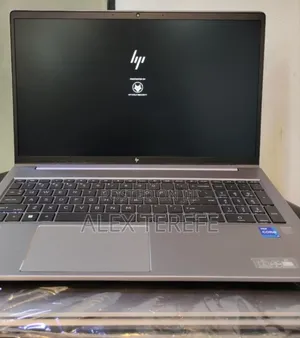 New Laptop HP ZBook 15 16GB Intel Core i7 SSD 512GB