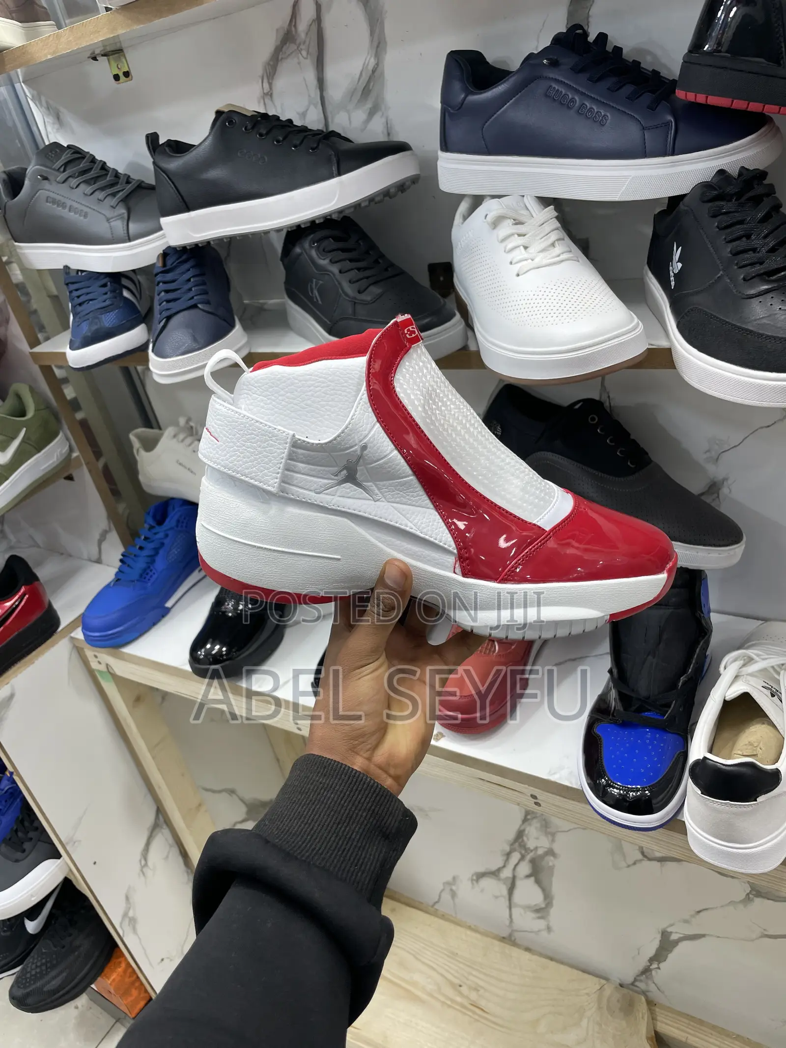 JORDAN 19 Brand New