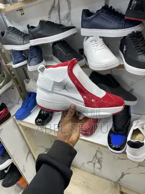 JORDAN 19 Brand New