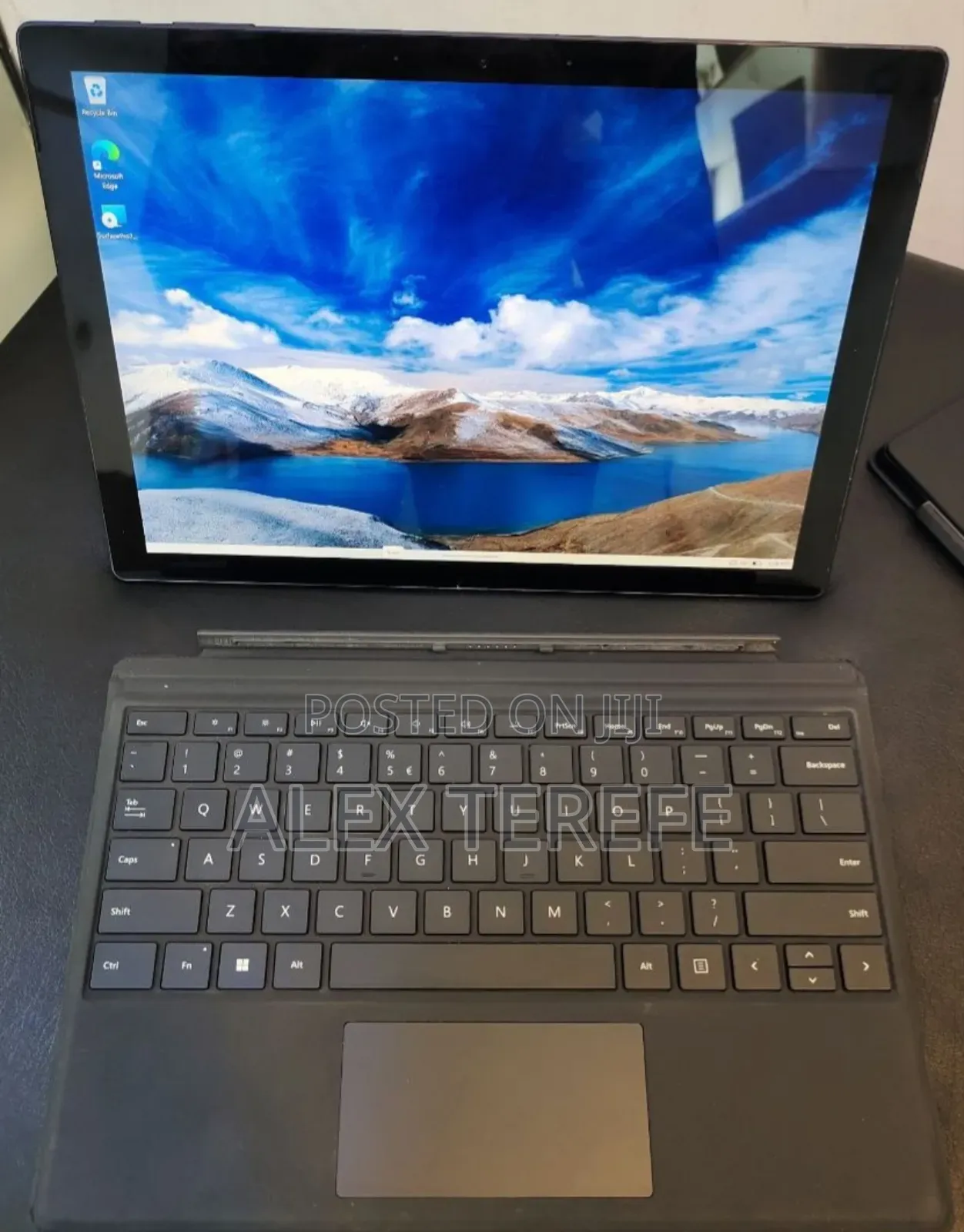 New Microsoft Surface Pro 11th Edition, a Copilot+ PC 16GB SSD 512GB