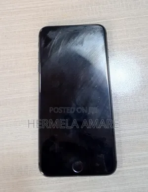 Apple iPhone 8 Plus 64 GB Black
