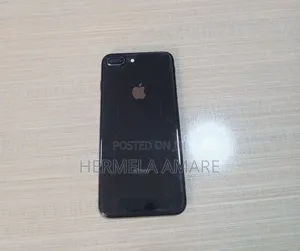 Apple iPhone 8 Plus 64 GB Black