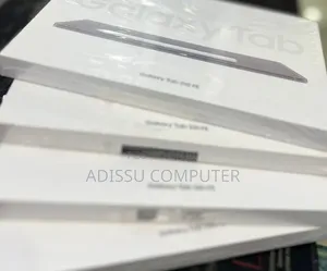 New Laptop Samsung Galaxy Book 2 8GB Intel Core i7 SSD 128GB