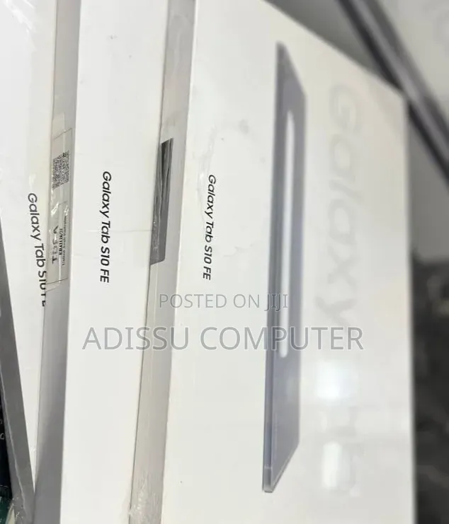 New Laptop Samsung Galaxy Book 2 8GB Intel Core i7 SSD 128GB