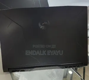 New Laptop MSI 16GB AMD Ryzen 5 SSD 512GB