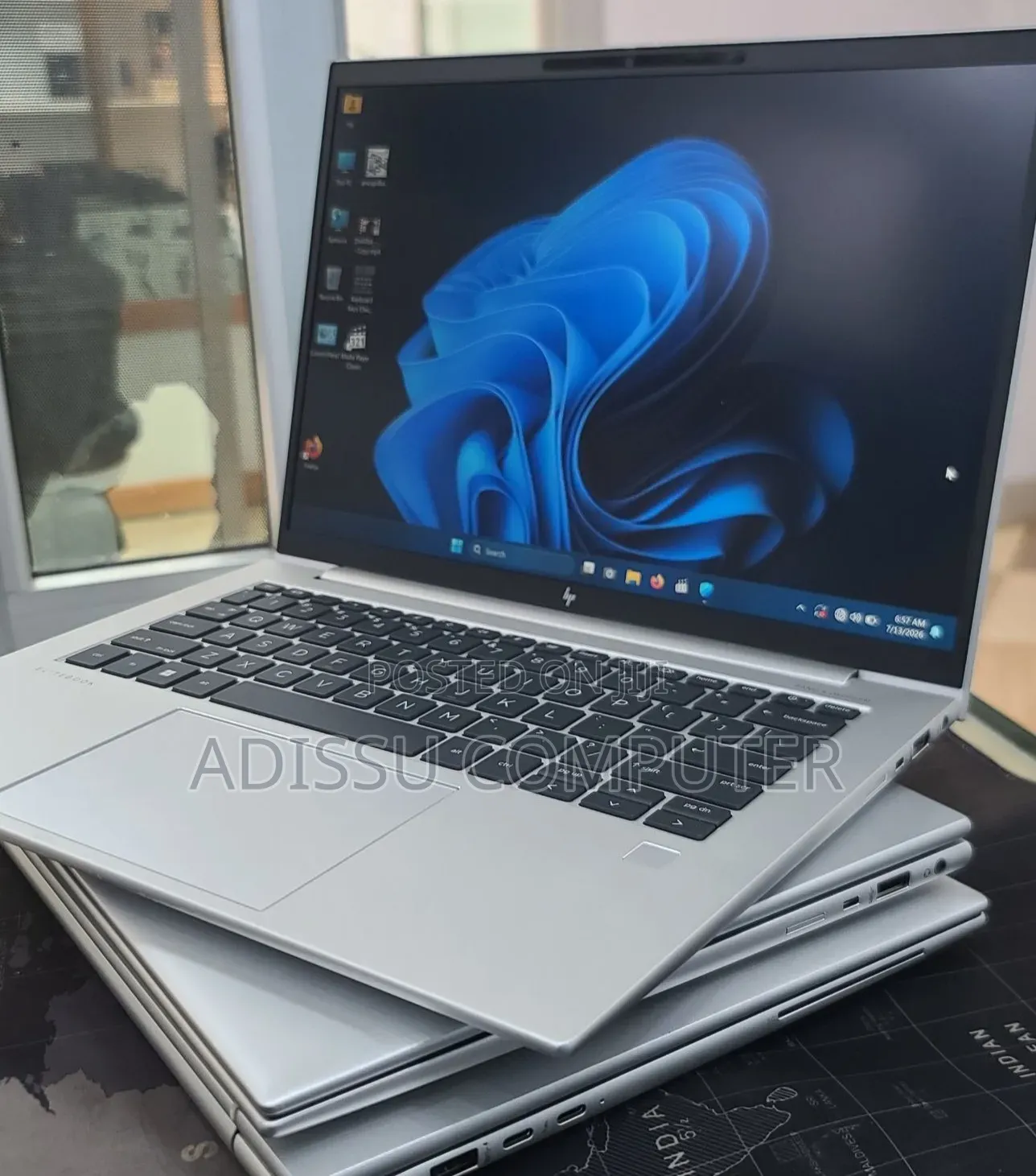 New Laptop HP EliteBook 840 10 16GB Intel Core i7 SSD 512GB