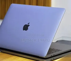 New Laptop Apple MacBook Pro 2019 16GB Intel Core i7 SSD 512GB