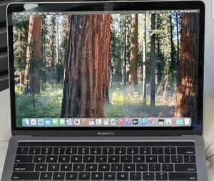New Laptop Apple MacBook Pro 2019 16GB Intel Core i7 SSD 512GB