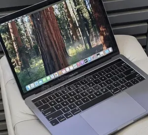 New Laptop Apple MacBook Pro 2019 16GB Intel Core i7 SSD 512GB