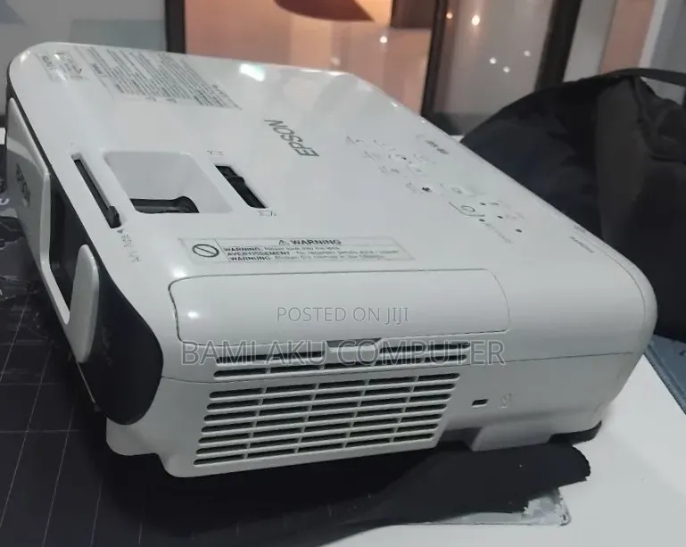 Epson Projector 
Model Name: EB-S41