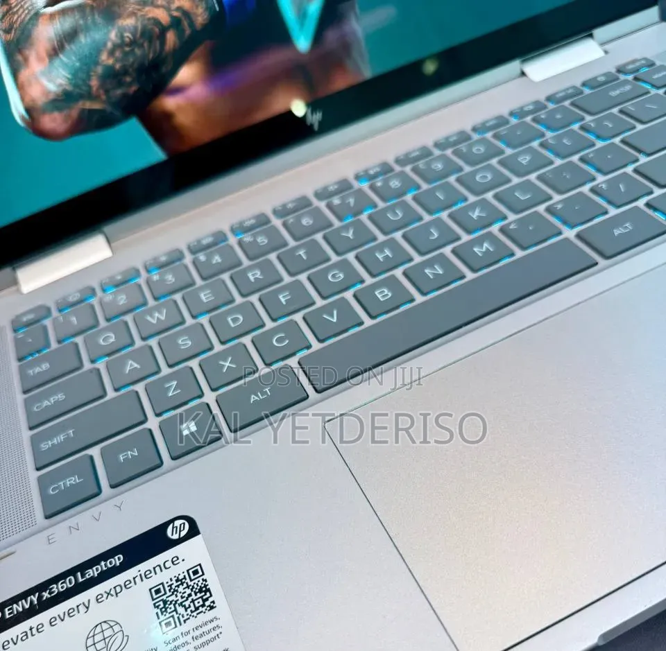 New Laptop HP Envy x360 16GB Intel Core i7 SSD 512GB