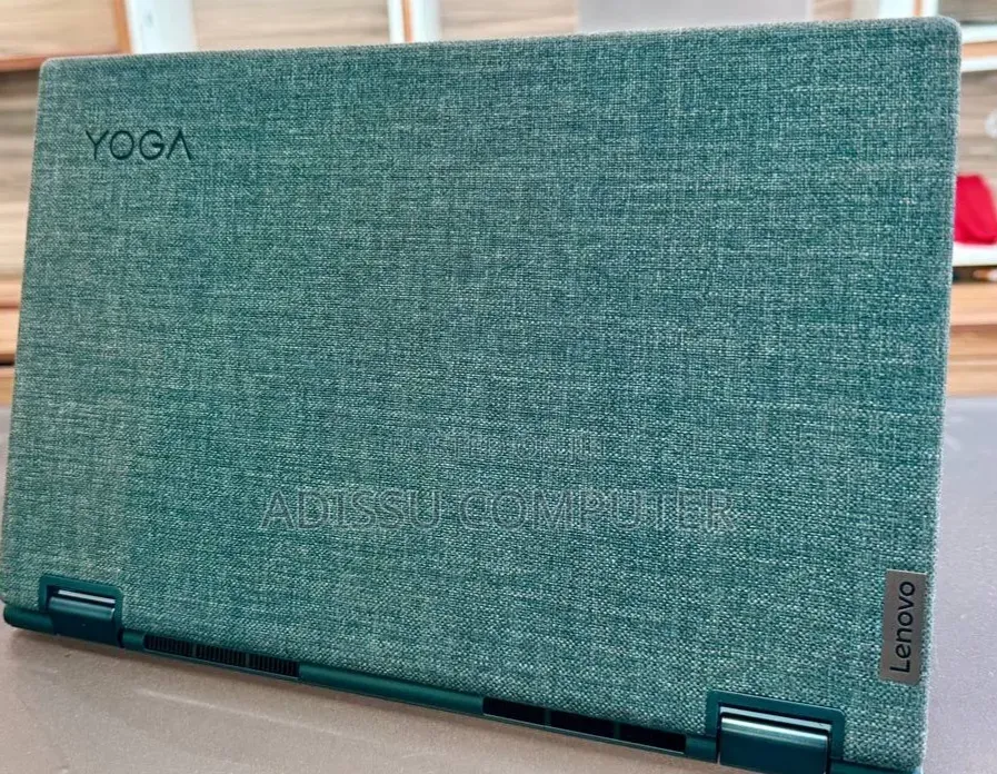 New Laptop Lenovo Yoga 11e 8GB AMD Ryzen 5 SSD 256GB