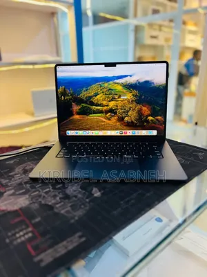 New Laptop Apple MacBook Air 2024 M3 8GB Apple M3 SSD 256GB