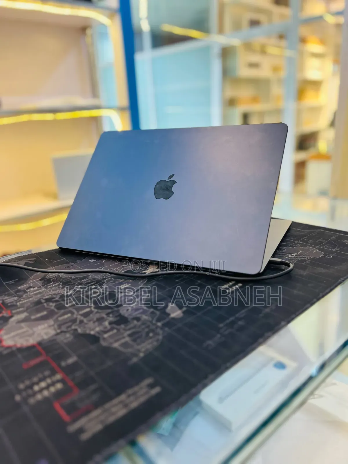 New Laptop Apple MacBook Air 2024 M3 8GB Apple M3 SSD 256GB