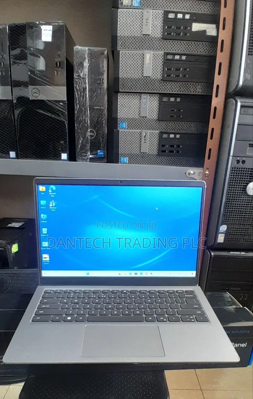 Laptop Dell Vostro 14 3420 8GB Intel Core i3 SSD 512GB