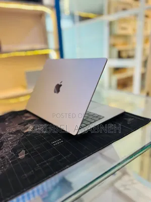 New Laptop Apple MacBook Pro 2021 M1 16GB Apple M1 Pro SSD 512GB