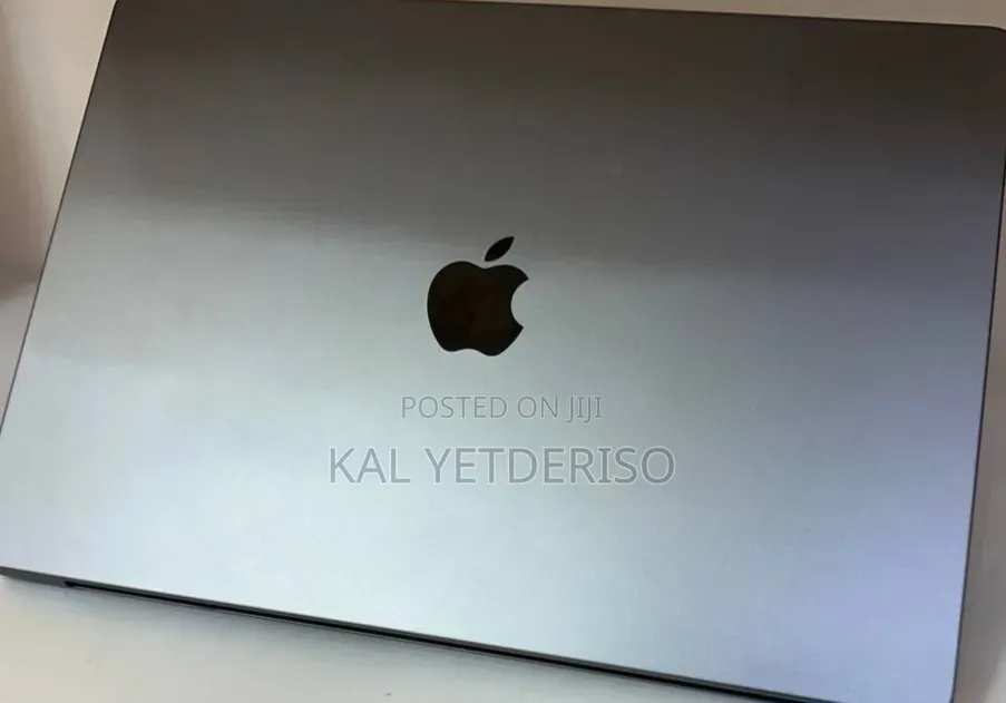 New Laptop Apple MacBook Pro 2016 32GB SSD 512GB