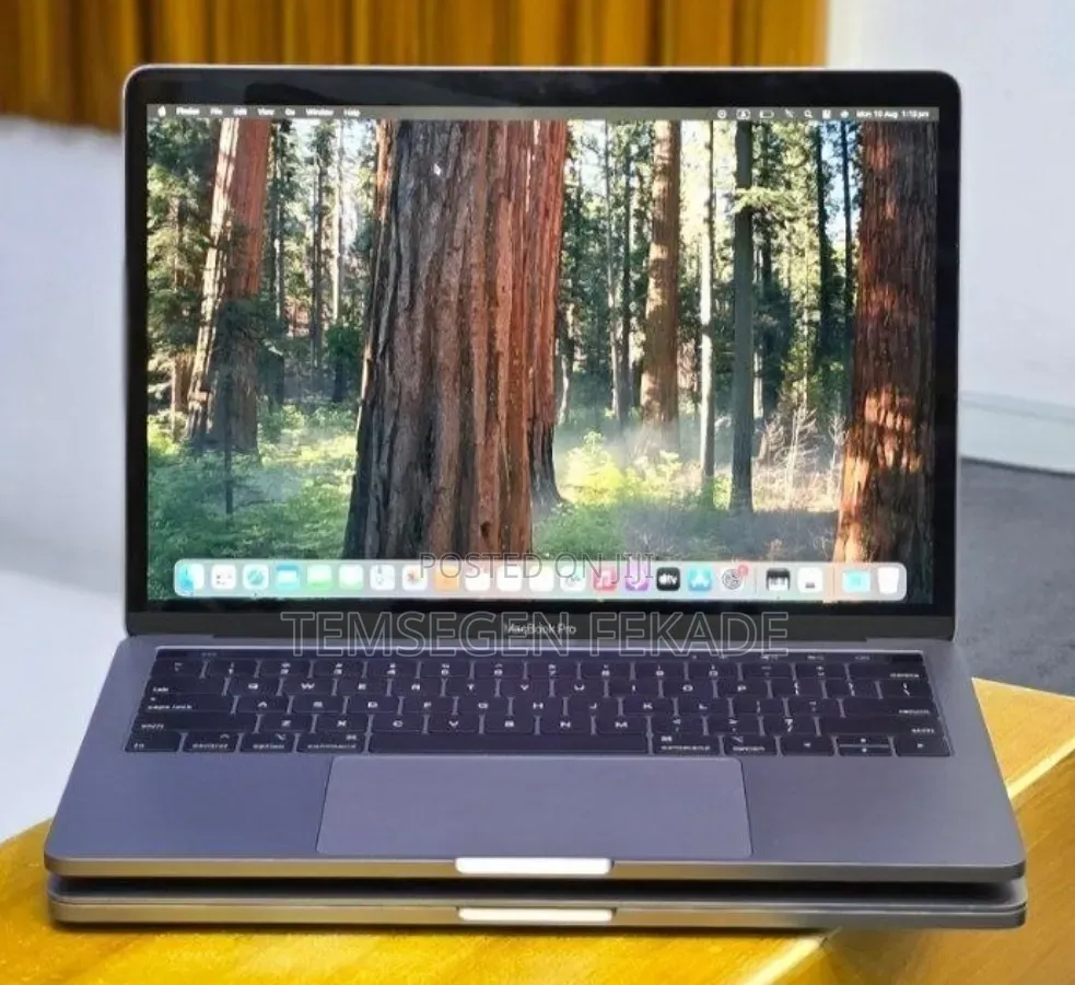 New Laptop Apple MacBook Pro 2019 16GB Intel Core i5 SSD 512GB