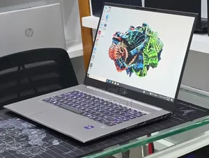New Laptop HP ZBook Studio G8 32GB Intel Core i9 SSD 512GB