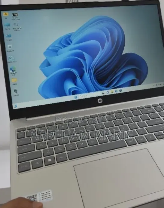 New Laptop HP Stream Notebook 16GB Intel Core i7 SSD 512GB