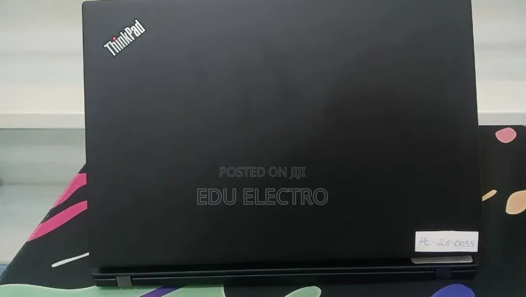 New Laptop Lenovo ThinkPad T14s G4 16GB Intel Core i7 SSD 512GB