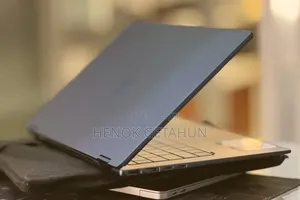 New Laptop HP OmniBook X Flip 14" 16GB Intel Core Ultra 5 SSD 512GB