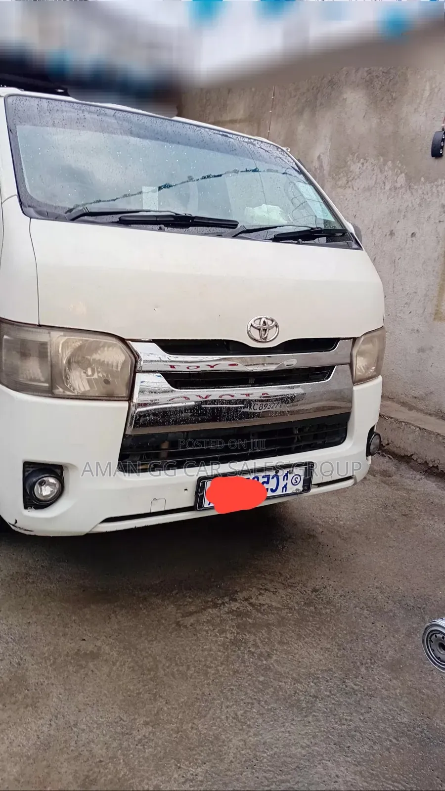 Toyota HiAce 2007 White